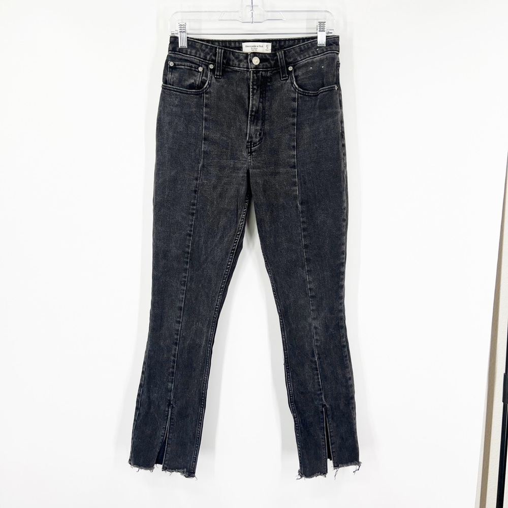 Abercrombie & Fitch Curve Love The Skinny Jeans High Rise Front Ankle Slits